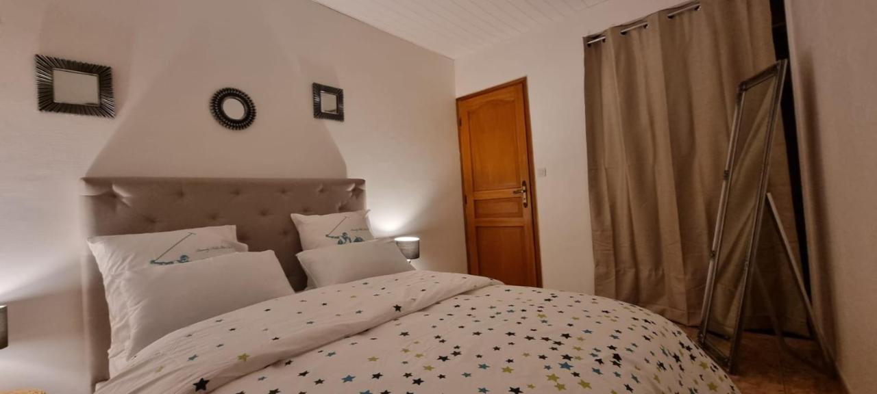 Maison De Ville Avec Garage Прад Экстерьер фото