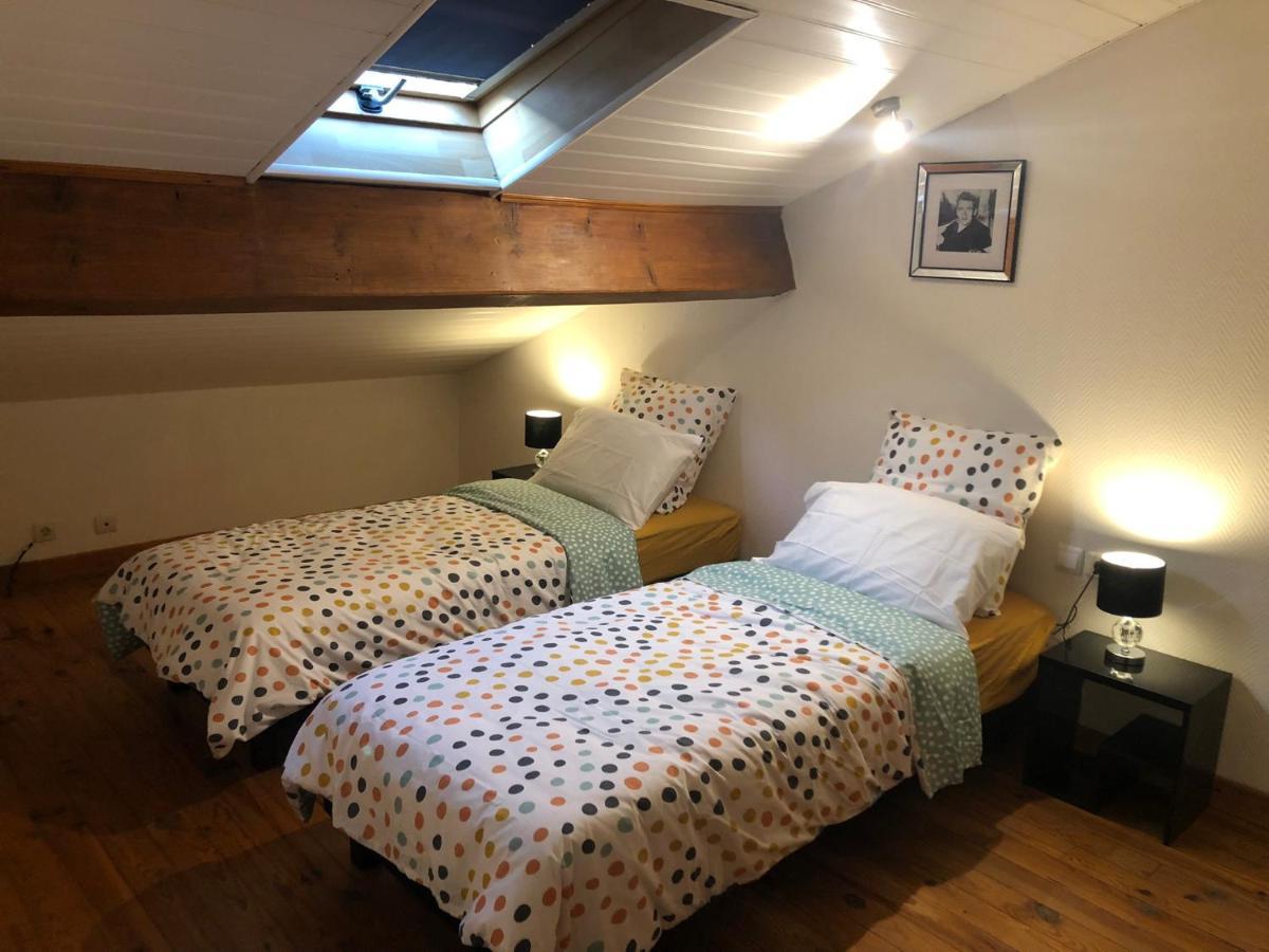 Maison De Ville Avec Garage Прад Экстерьер фото